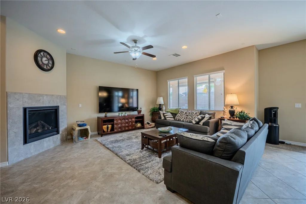 9729 University Ridge, Las Vegas, NV 89149