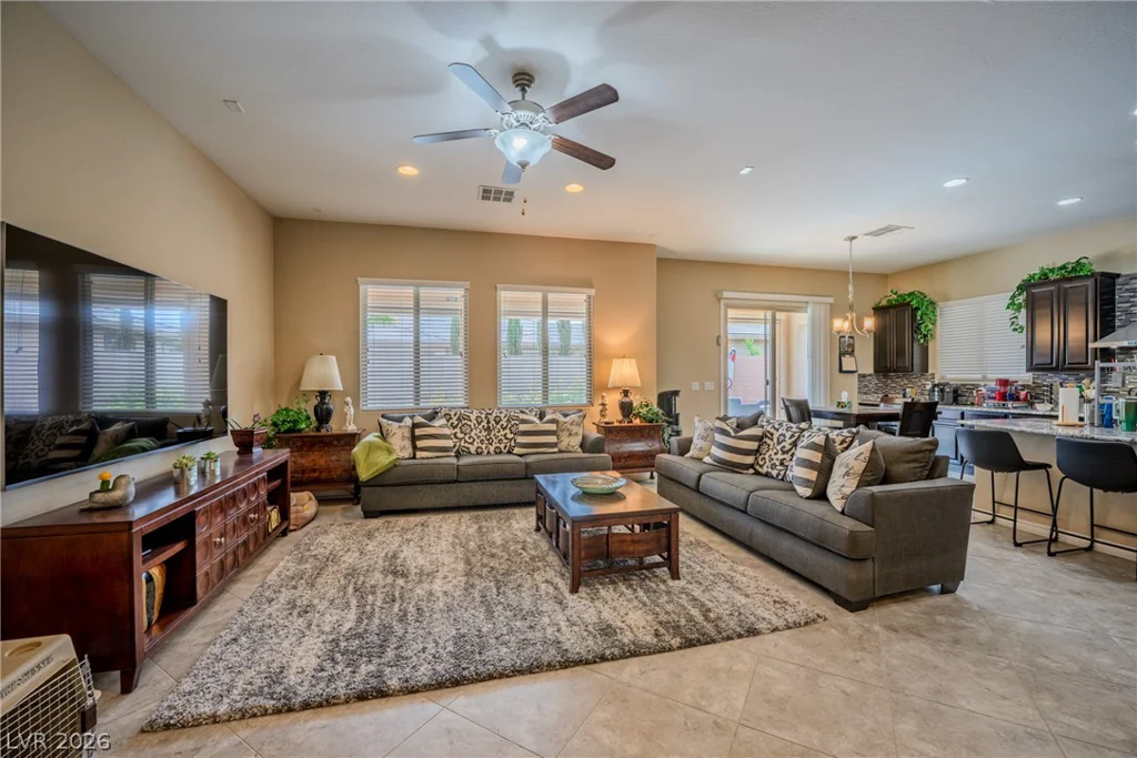 9729 University Ridge, Las Vegas, NV 89149