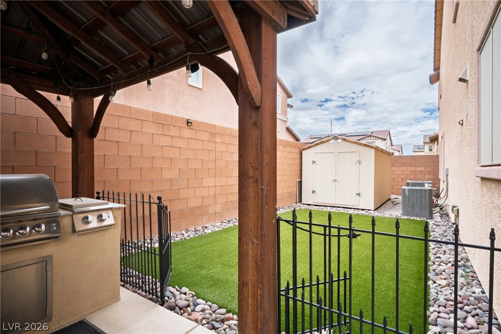 9729 University Ridge, Las Vegas, NV 89149