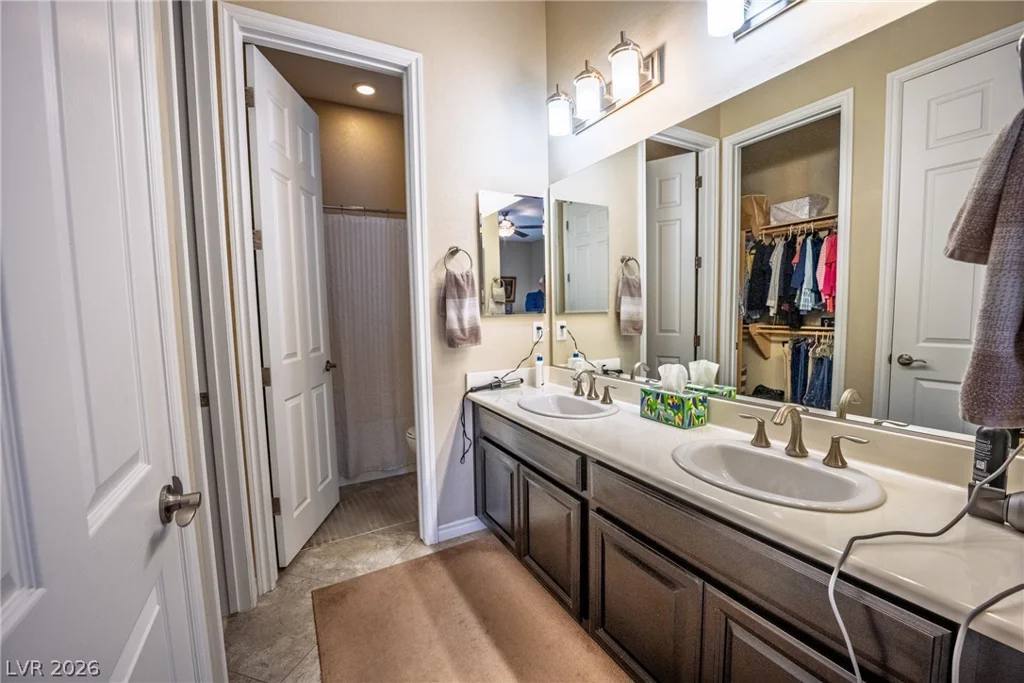 9729 University Ridge, Las Vegas, NV 89149