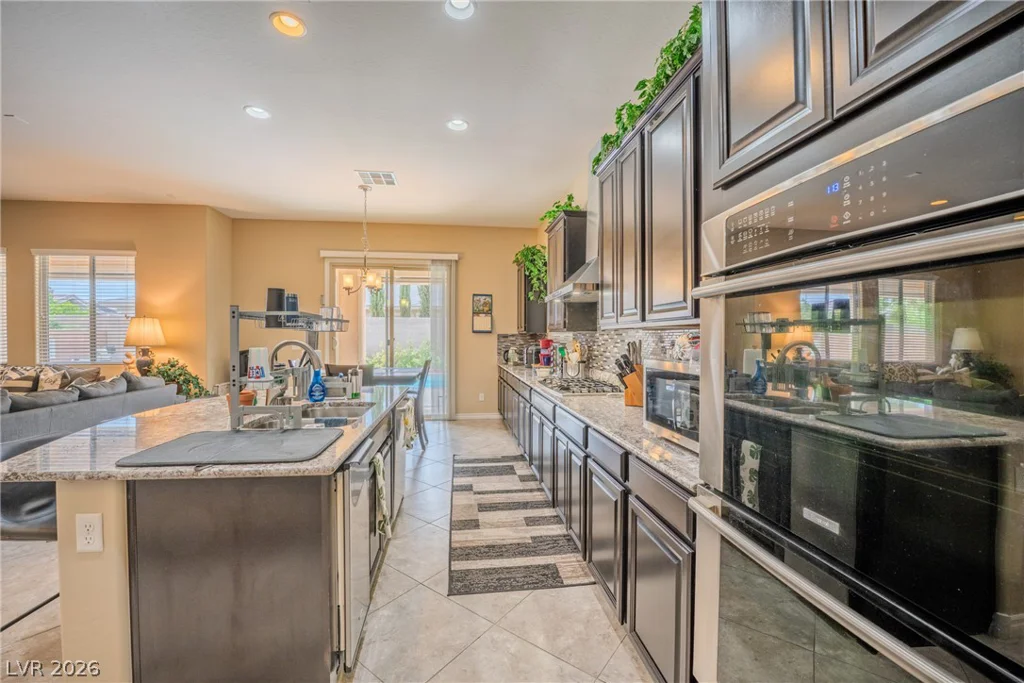 9729 University Ridge, Las Vegas, NV 89149