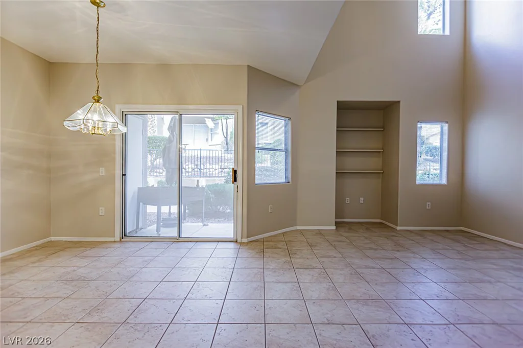2101 Quartz Cliff, Las Vegas, NV 89117