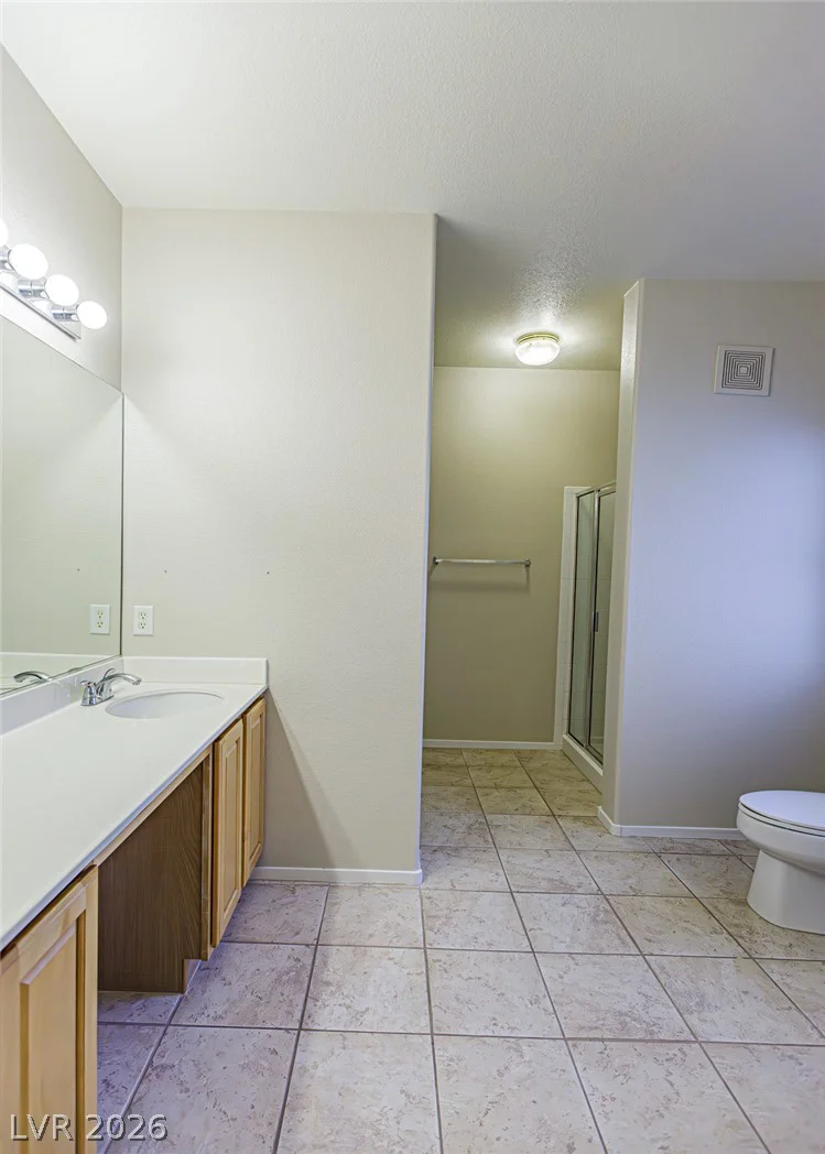 2101 Quartz Cliff, Las Vegas, NV 89117