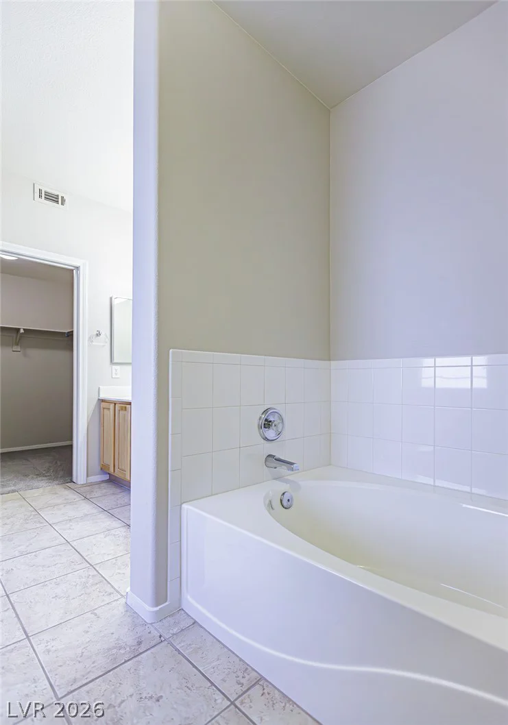 2101 Quartz Cliff, Las Vegas, NV 89117