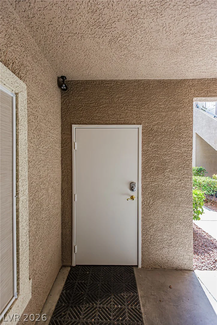 2101 Quartz Cliff, Las Vegas, NV 89117