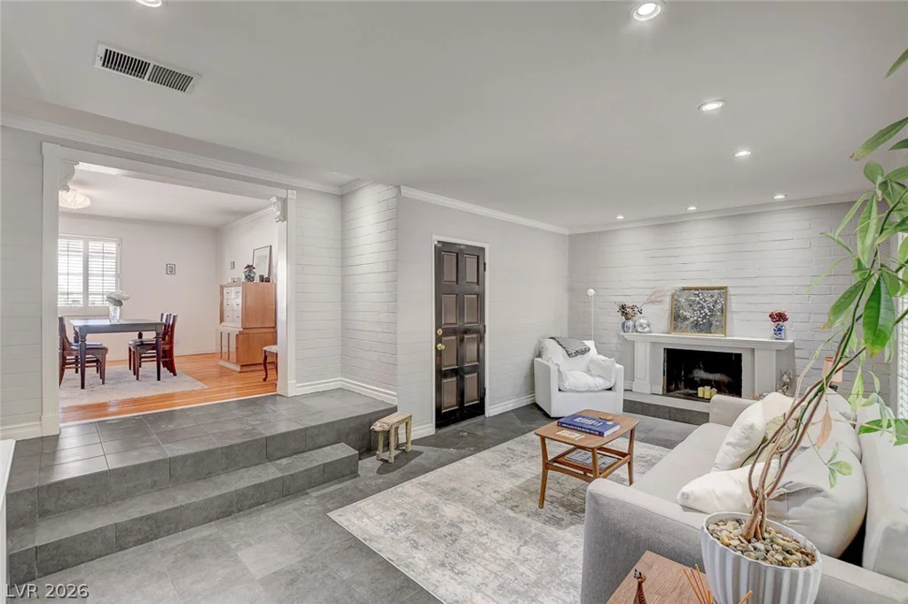 1134 Westwood, Las Vegas, NV 89102