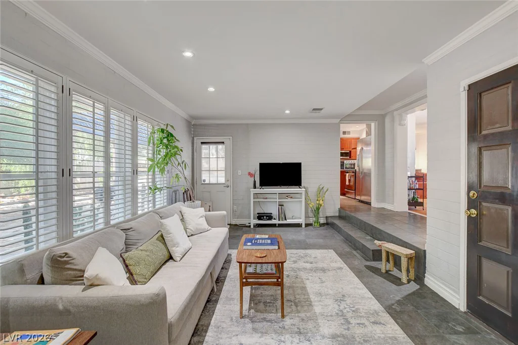 1134 Westwood, Las Vegas, NV 89102