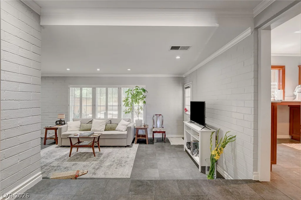 1134 Westwood, Las Vegas, NV 89102