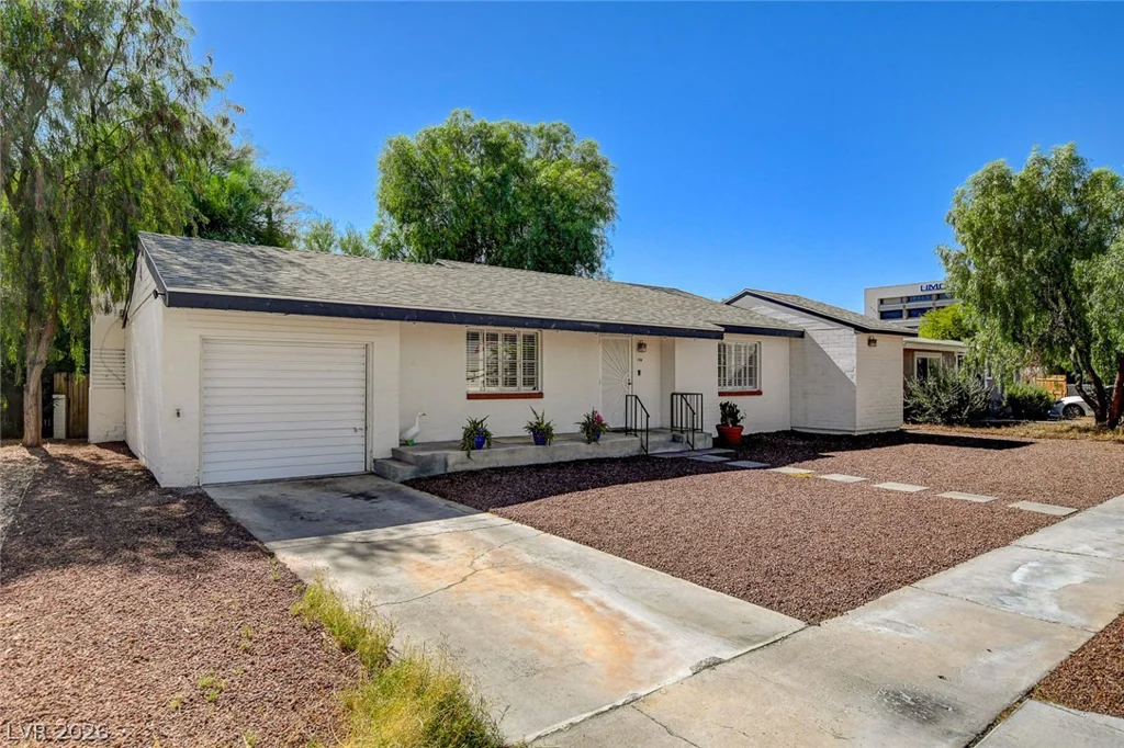 1134 Westwood, Las Vegas, NV 89102