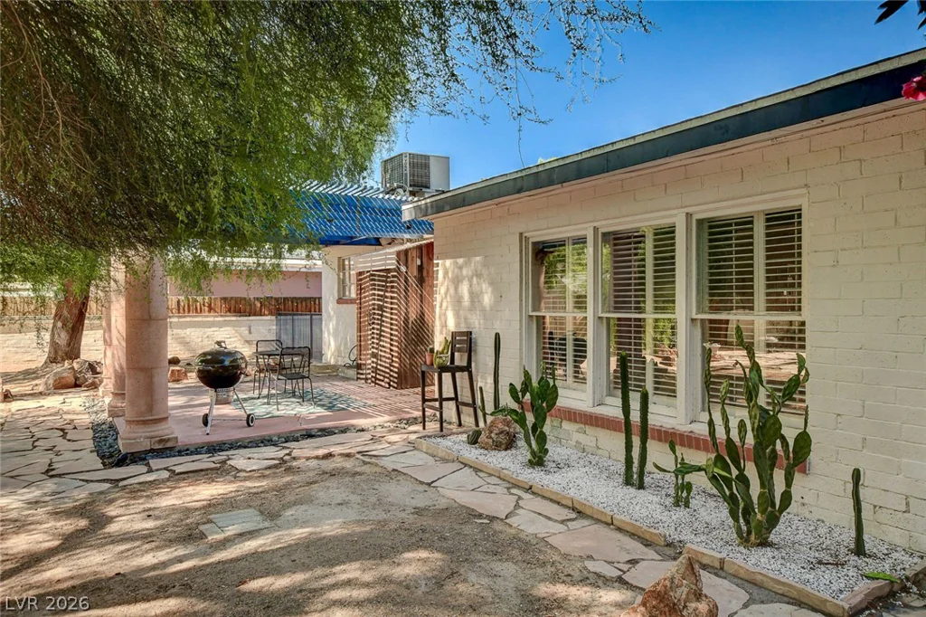 1134 Westwood, Las Vegas, NV 89102