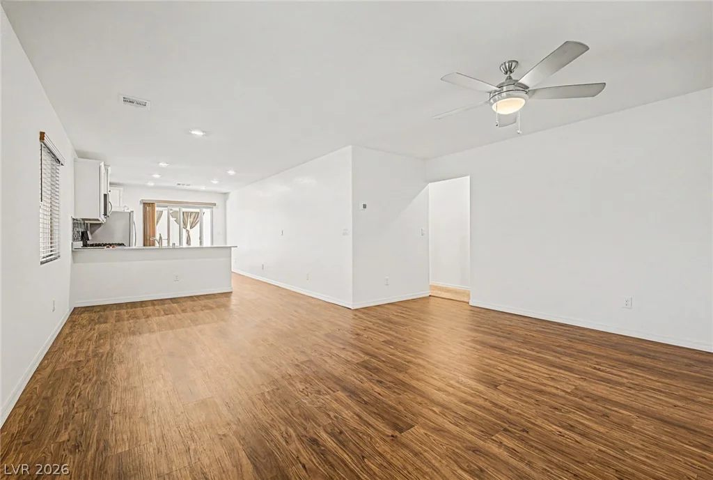 1709 Sandia Rock, North Las Vegas, NV 89032