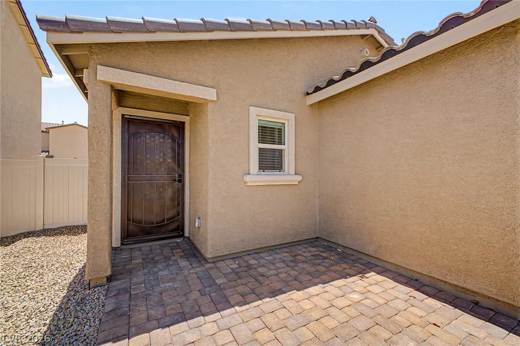 1709 Sandia Rock, North Las Vegas, NV 89032