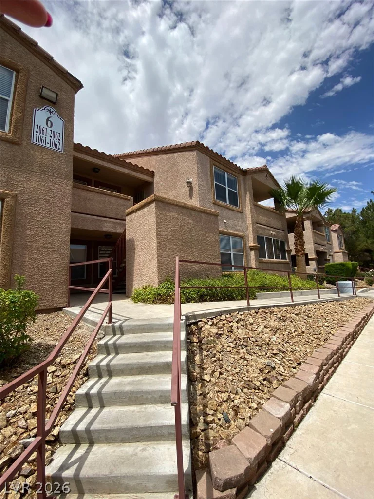 1150 Buffalo, Las Vegas, NV 89128