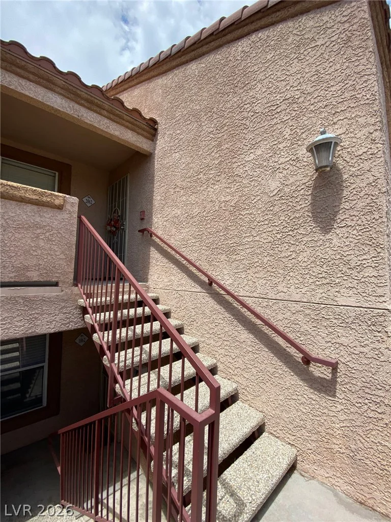 1150 Buffalo, Las Vegas, NV 89128