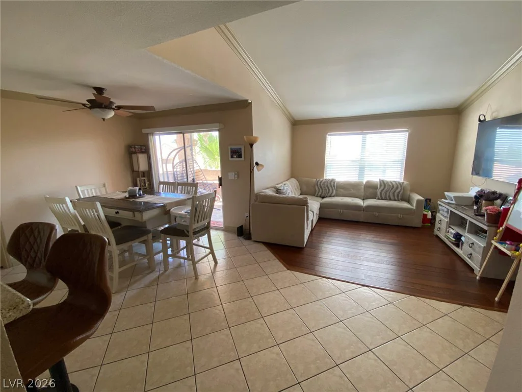 1150 Buffalo, Las Vegas, NV 89128