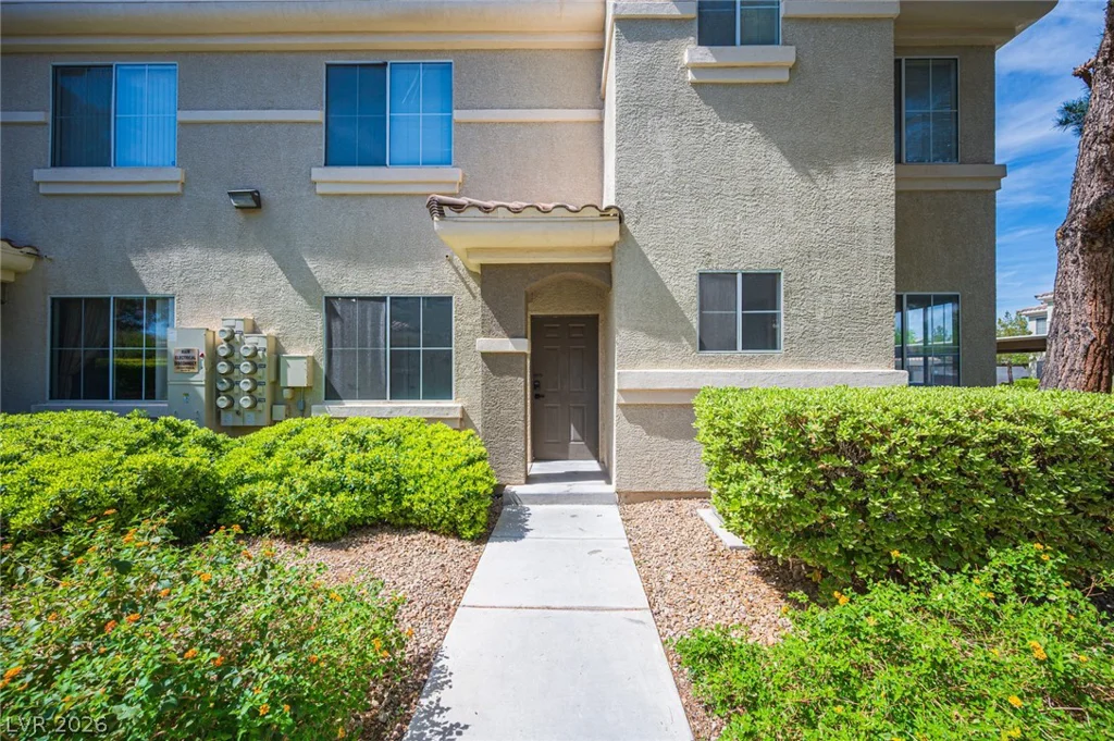 9050 Warm Springs, Las Vegas, NV 89148