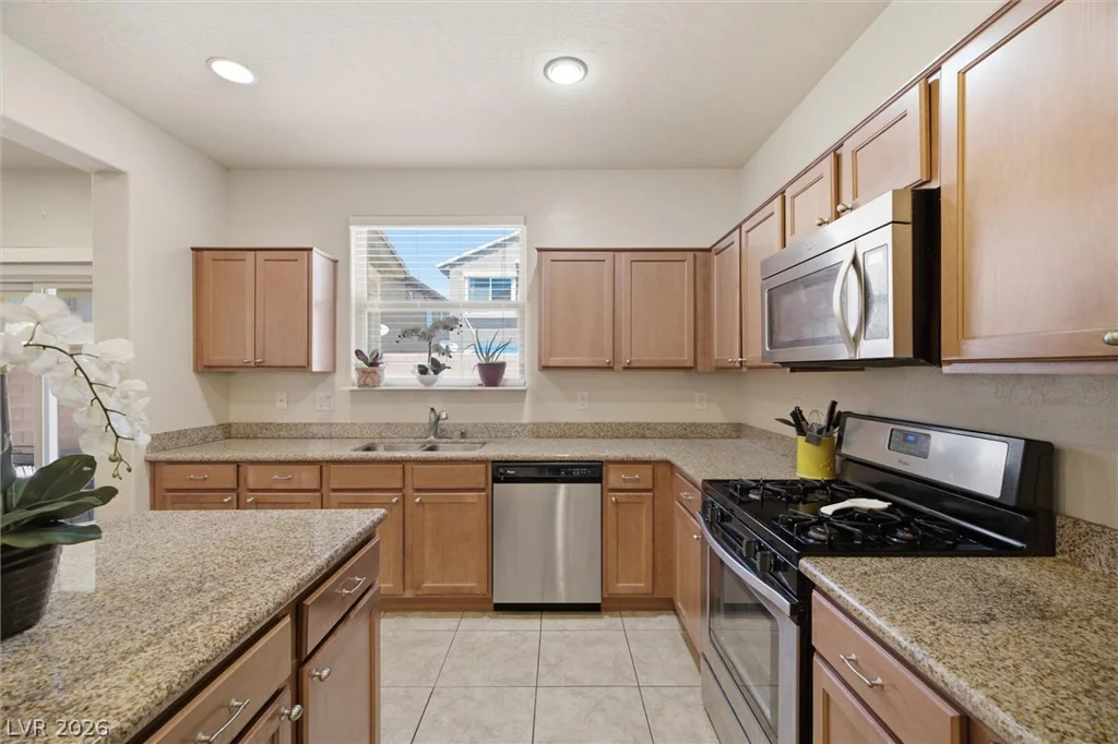 344 Botanic Gardens, Las Vegas, NV 89148