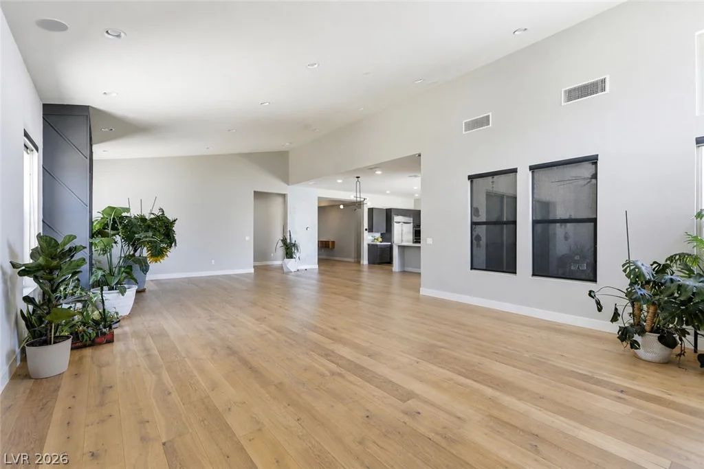 8380 Mojave Creek, Las Vegas, NV 89113