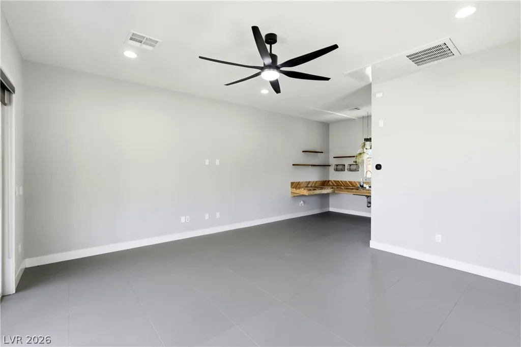 8380 Mojave Creek, Las Vegas, NV 89113