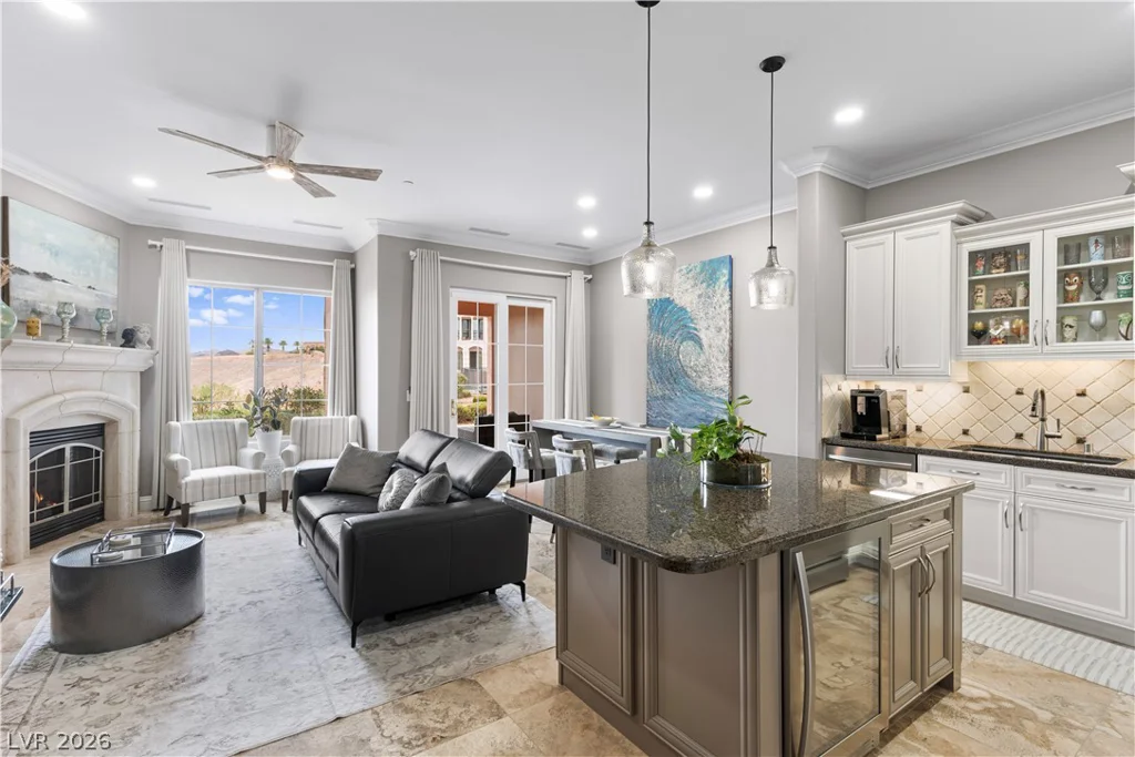 6 VIA VASARI, Henderson, NV 89011