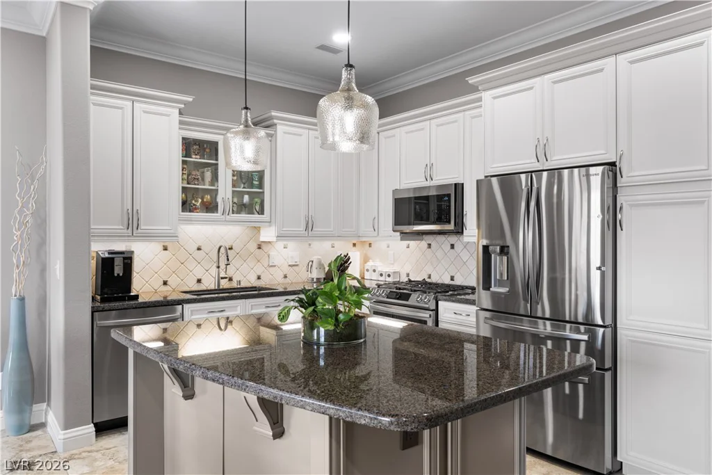 6 VIA VASARI, Henderson, NV 89011