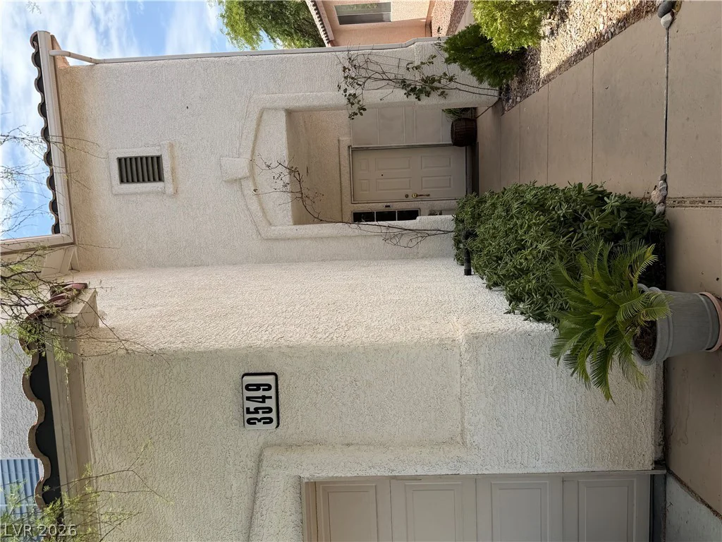 3549 April Springs, Las Vegas, NV 89147