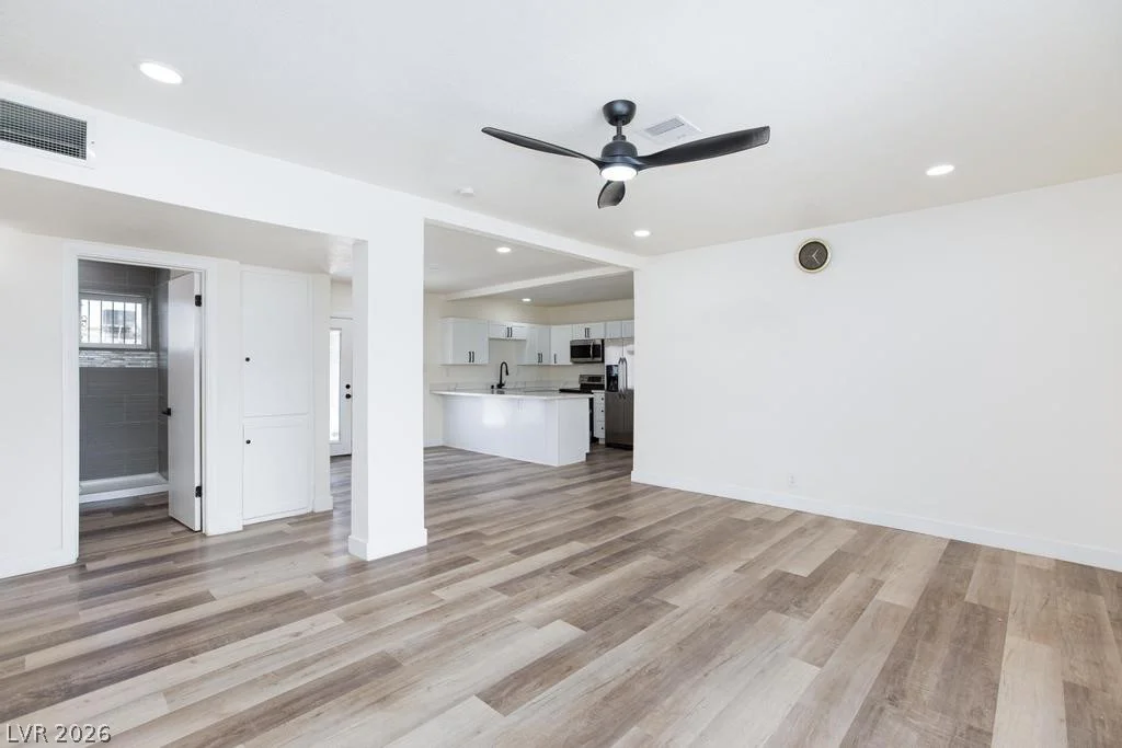 2312 Beverly, Las Vegas, NV 89104