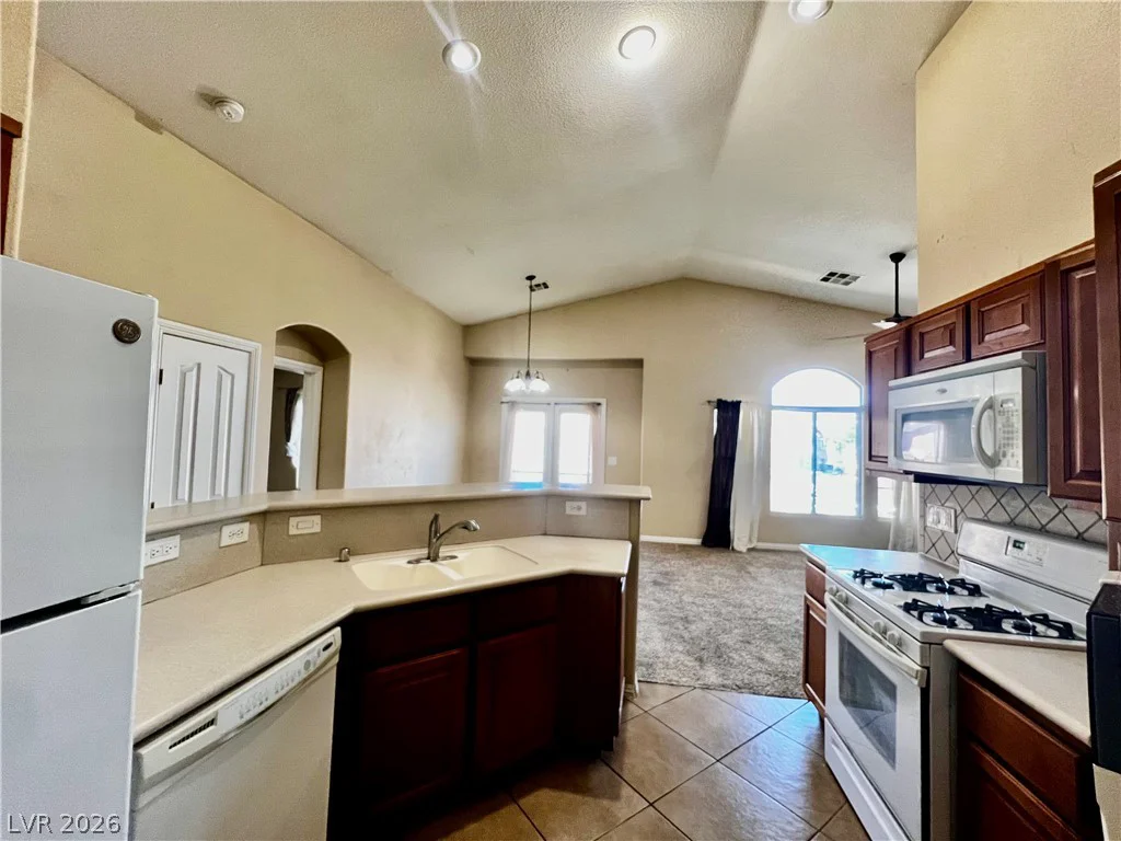 5515 Big Red, Las Vegas, NV 89122