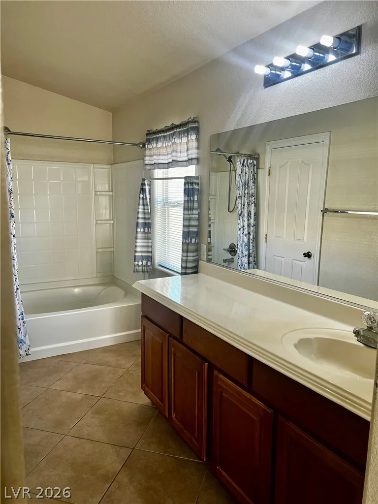 5515 Big Red, Las Vegas, NV 89122