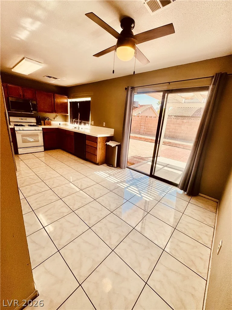 156 Wynntry, Henderson, NV 89074
