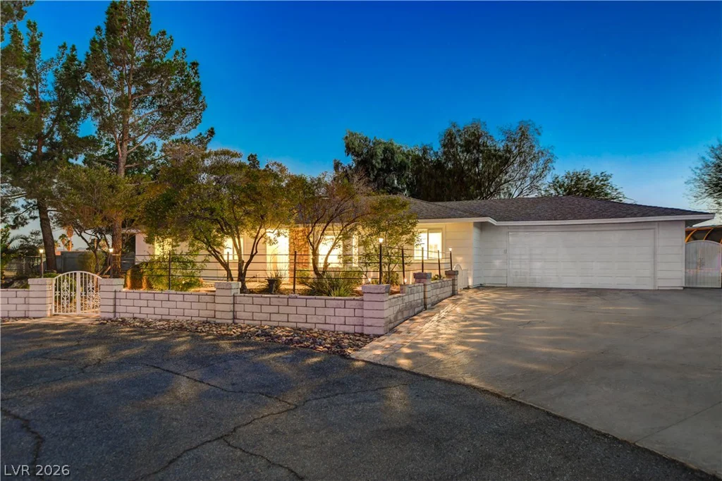 7631 Bermuda, Las Vegas, NV 89123