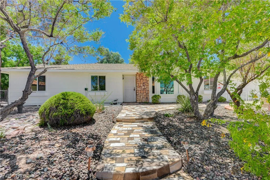 7631 Bermuda, Las Vegas, NV 89123