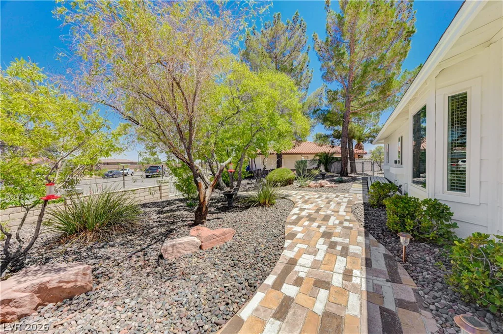 7631 Bermuda, Las Vegas, NV 89123