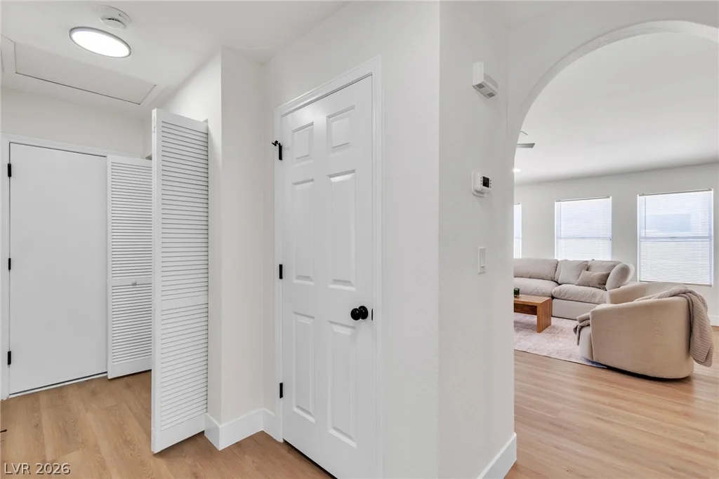 8220 Mt Brodie, Las Vegas, NV 89145