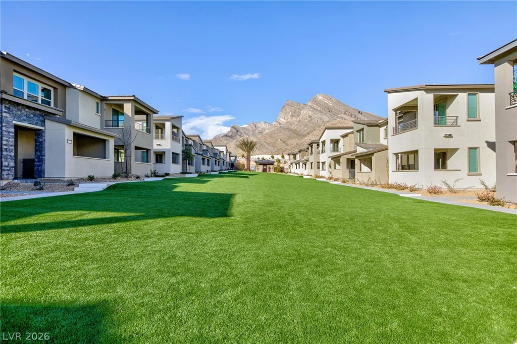 11439 Peak Landing, Las Vegas, NV 89138