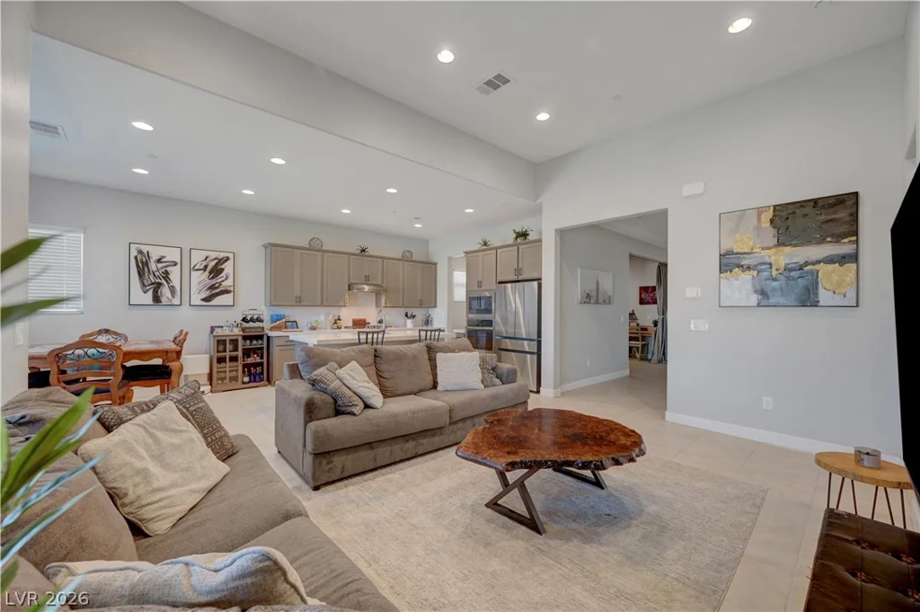 10196 Tidal Force, Las Vegas, NV 89143