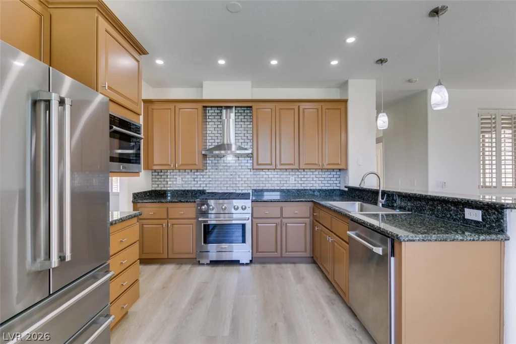 7836 Silver Plateau, Las Vegas, NV 89128