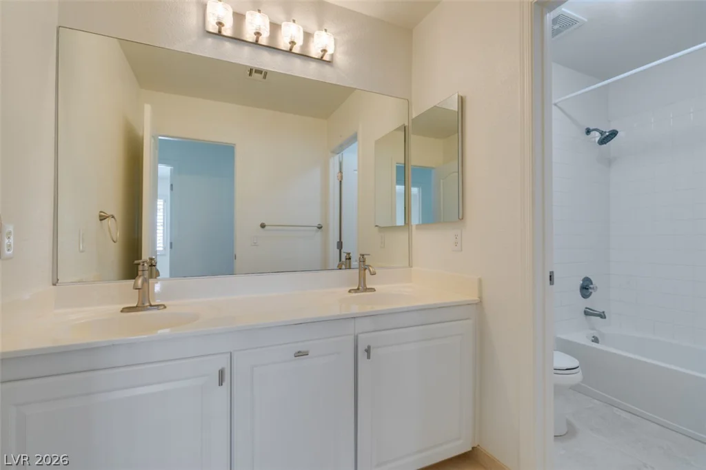 7836 Silver Plateau, Las Vegas, NV 89128