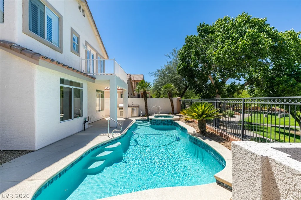7836 Silver Plateau, Las Vegas, NV 89128