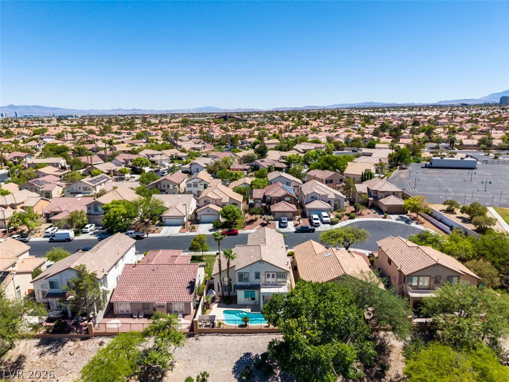 7836 Silver Plateau, Las Vegas, NV 89128
