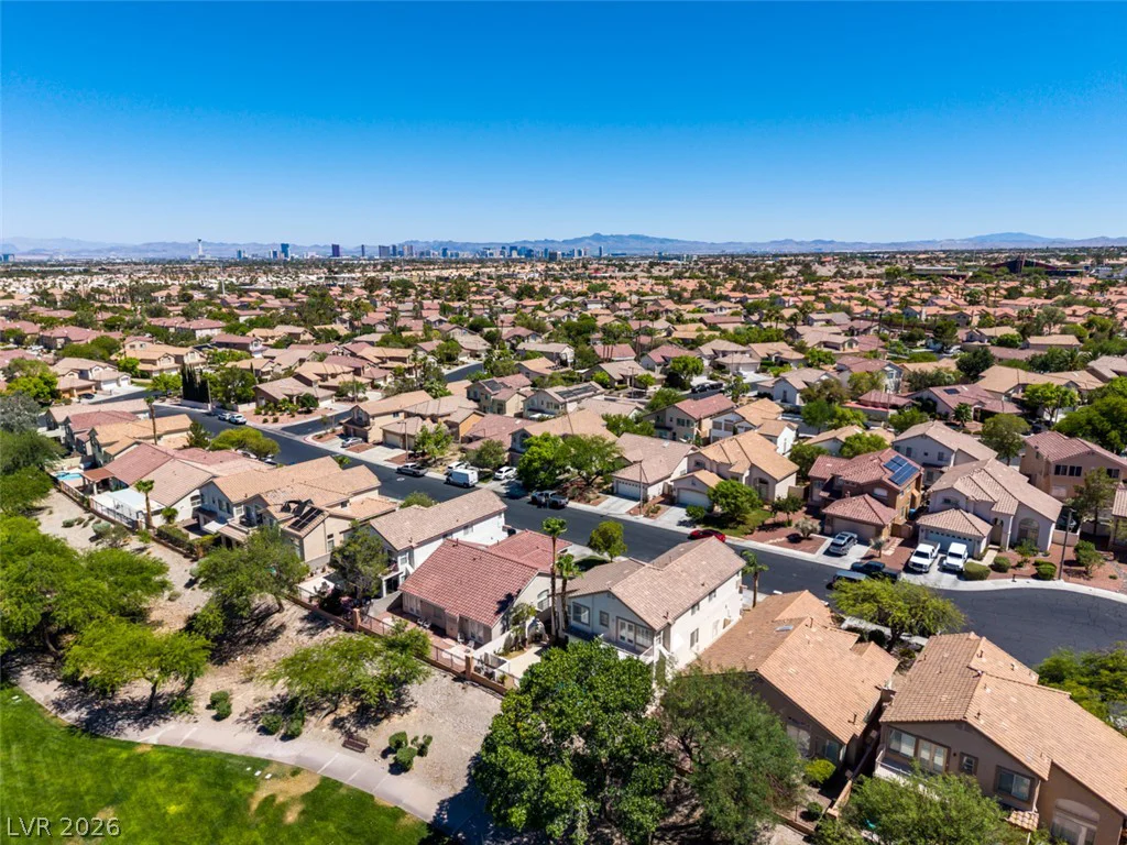 7836 Silver Plateau, Las Vegas, NV 89128