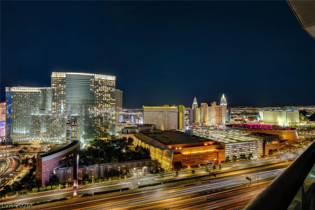 4575 Dean Martin, Las Vegas, NV 89103