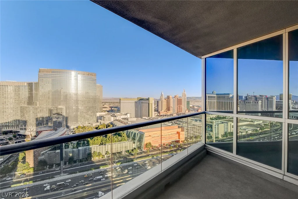 4575 Dean Martin, Las Vegas, NV 89103
