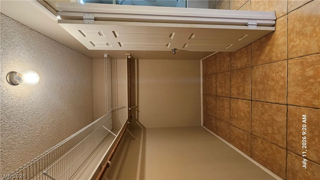 3205 Shallow Point, Las Vegas, NV 89117