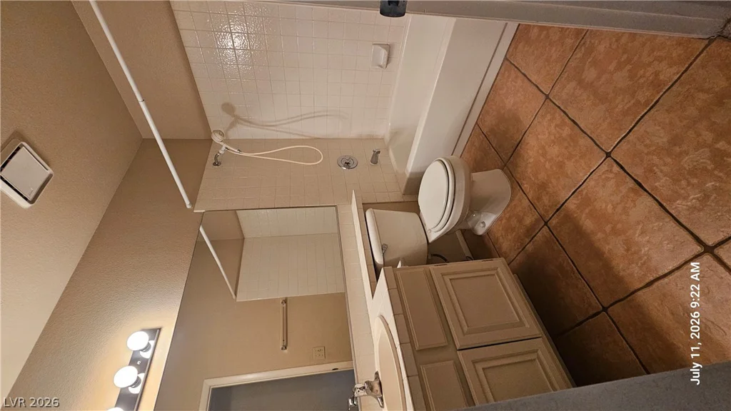 3205 Shallow Point, Las Vegas, NV 89117