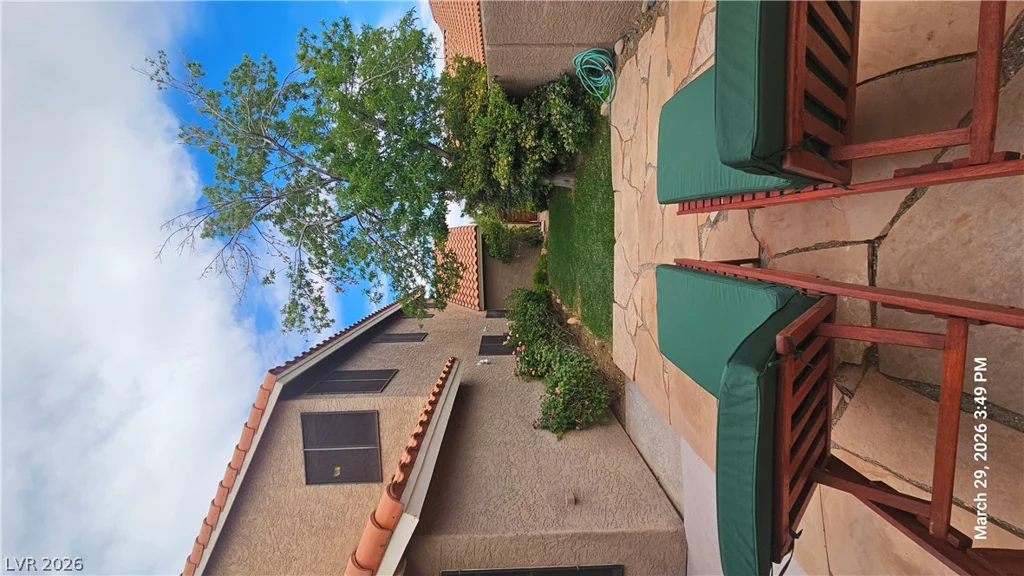 3205 Shallow Point, Las Vegas, NV 89117