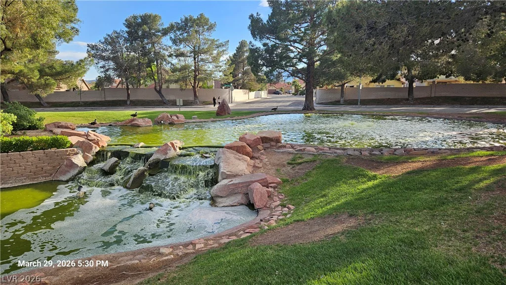 3205 Shallow Point, Las Vegas, NV 89117