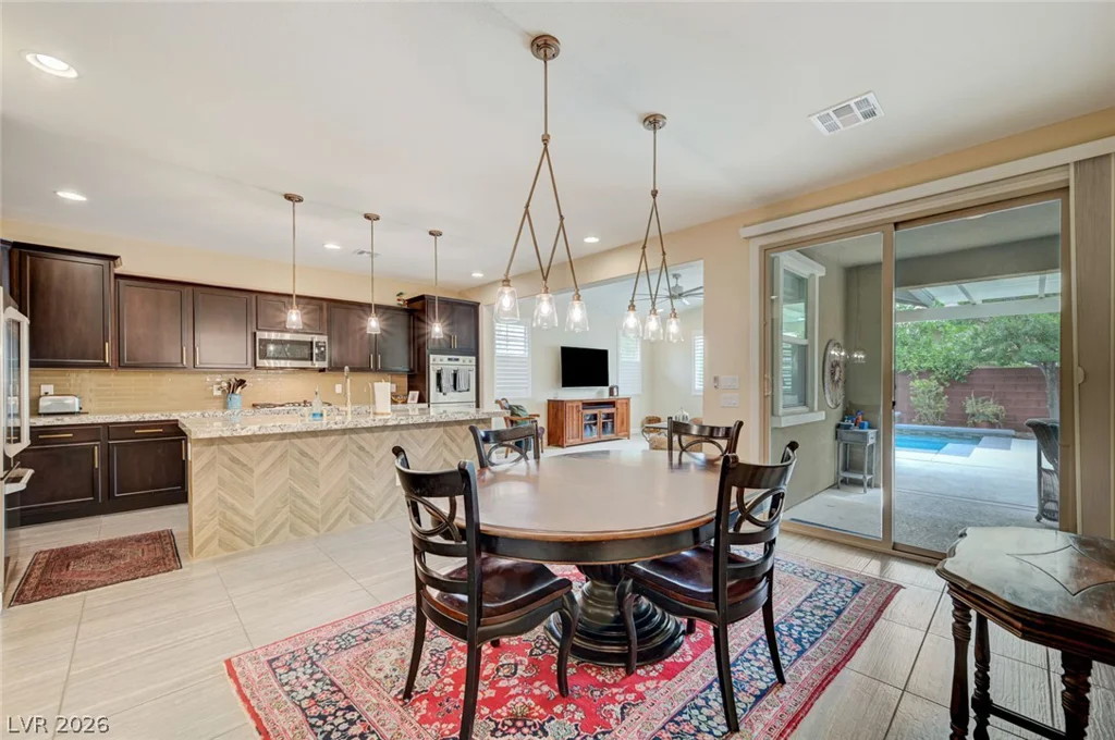 5880 Glory Heights, Las Vegas, NV 89135