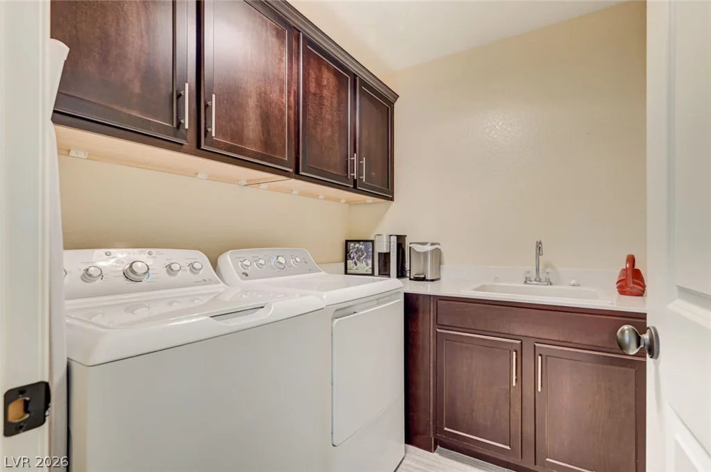 5880 Glory Heights, Las Vegas, NV 89135