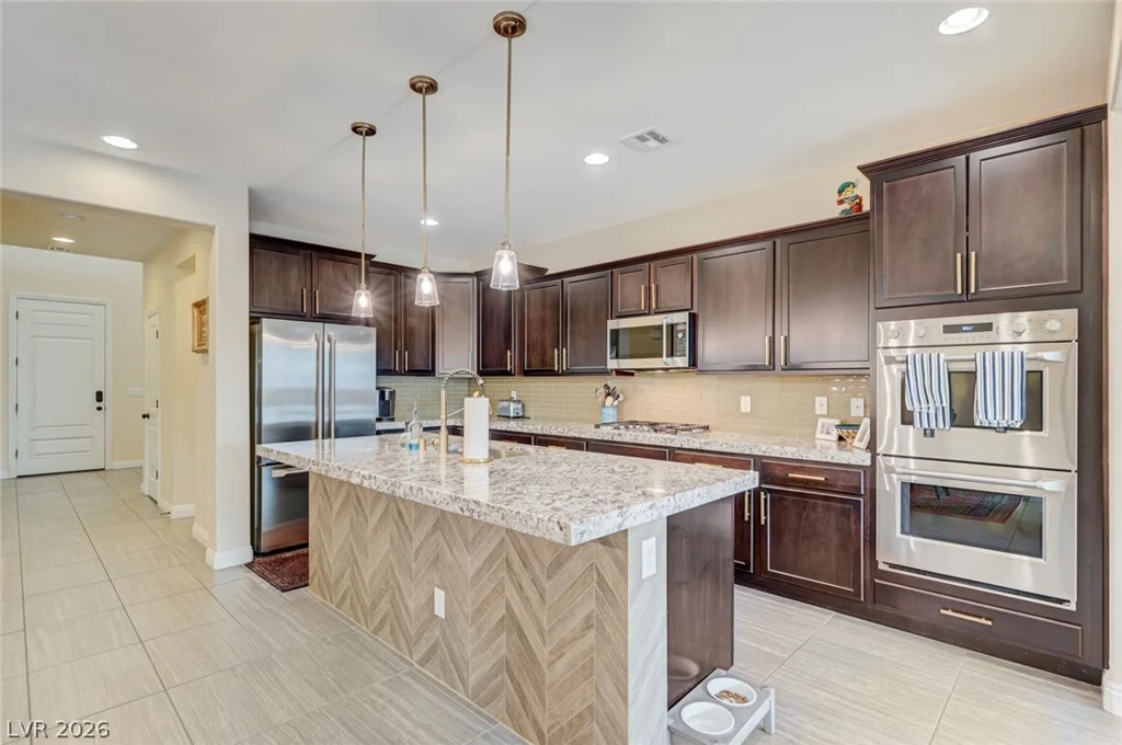 5880 Glory Heights, Las Vegas, NV 89135